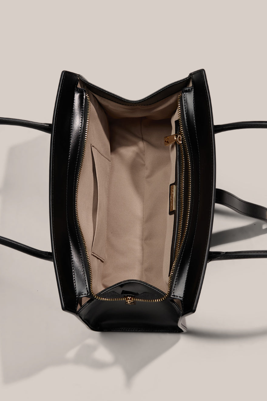 Darcy Structured Leather Shoulder Bag