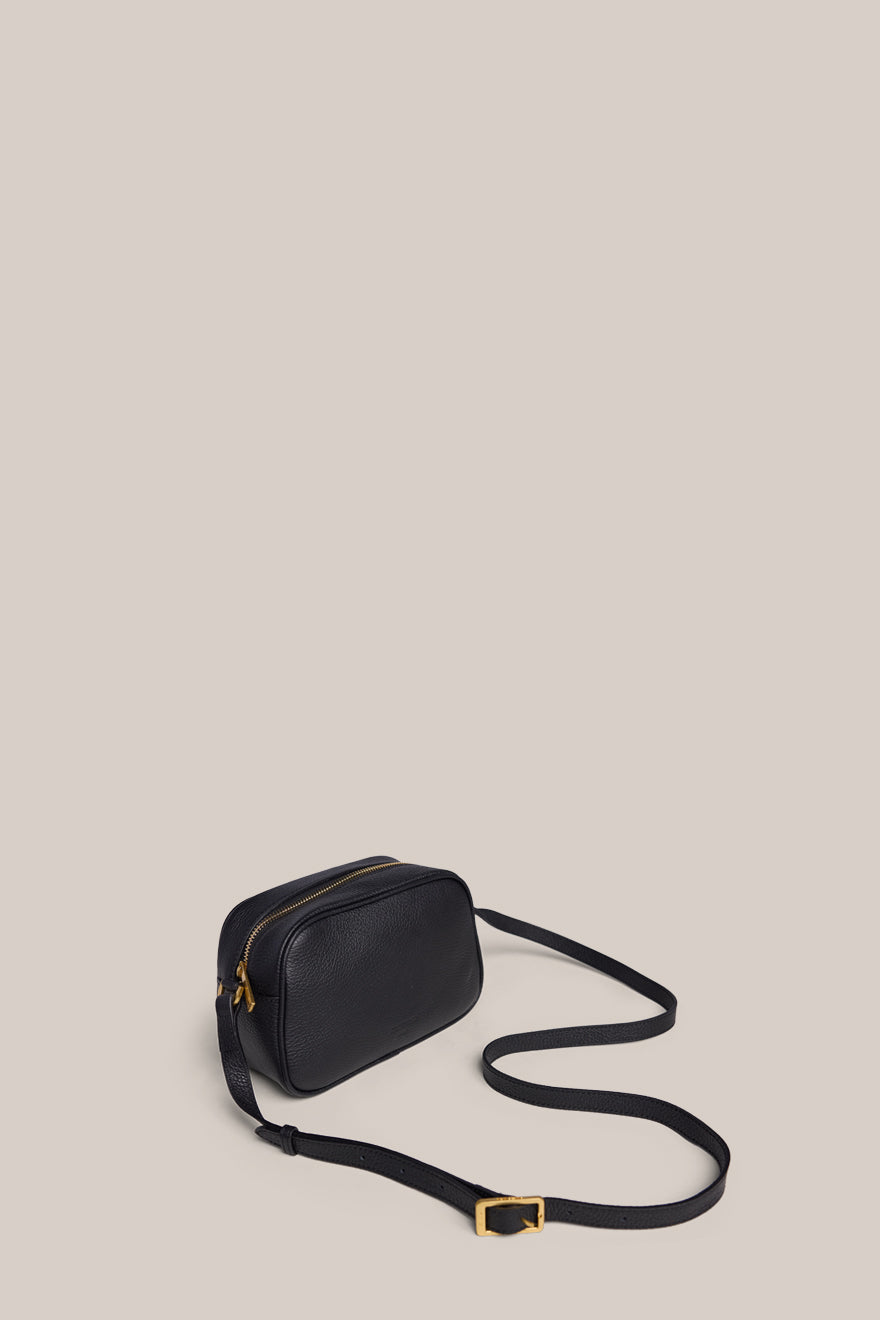 Vera Black Camera Crossbody Bag