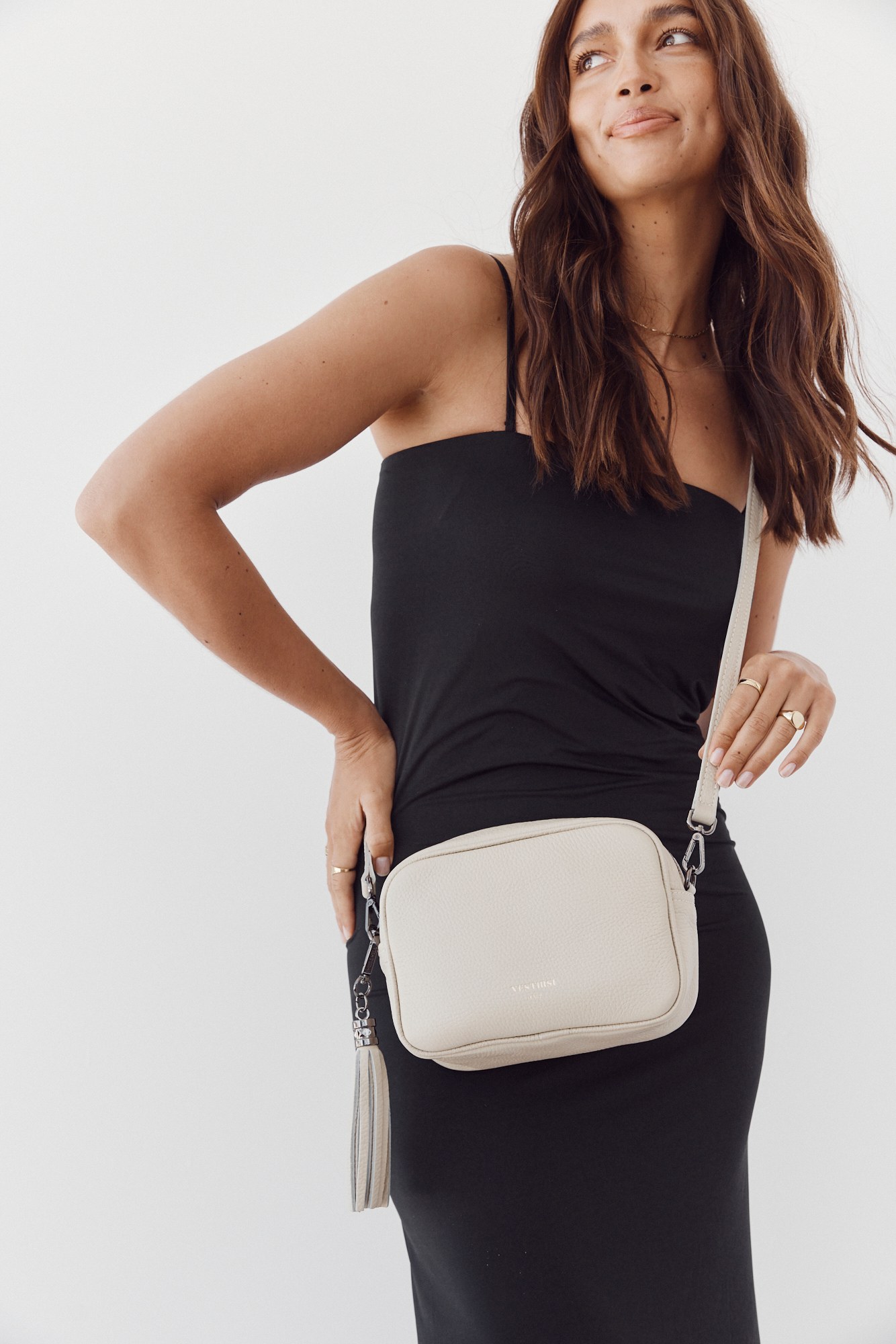 Nicola Cream Crossbody Camera Bag - VESTIRSI