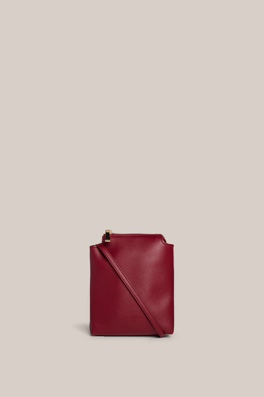 ClaraSmallCherry-Front1.jpg