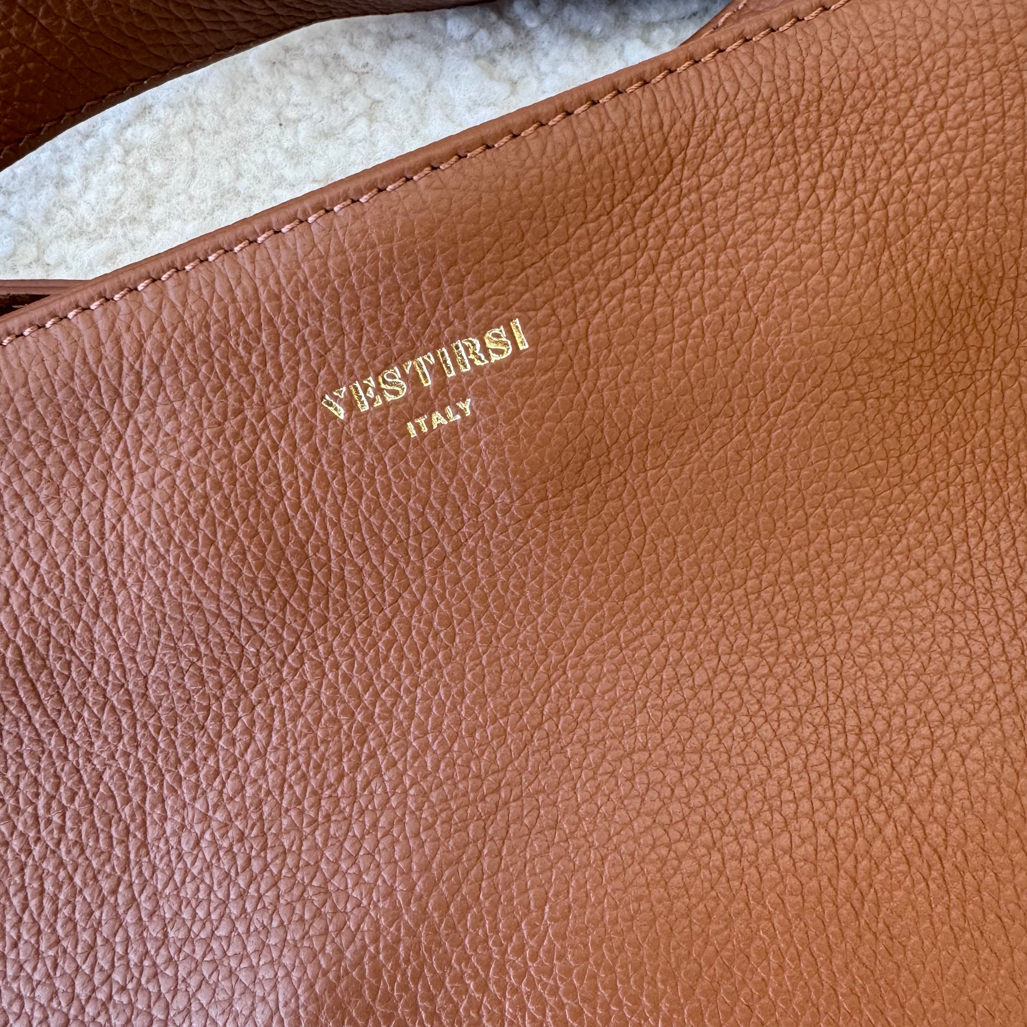 Bella XL Tan - Slightly Imperfect