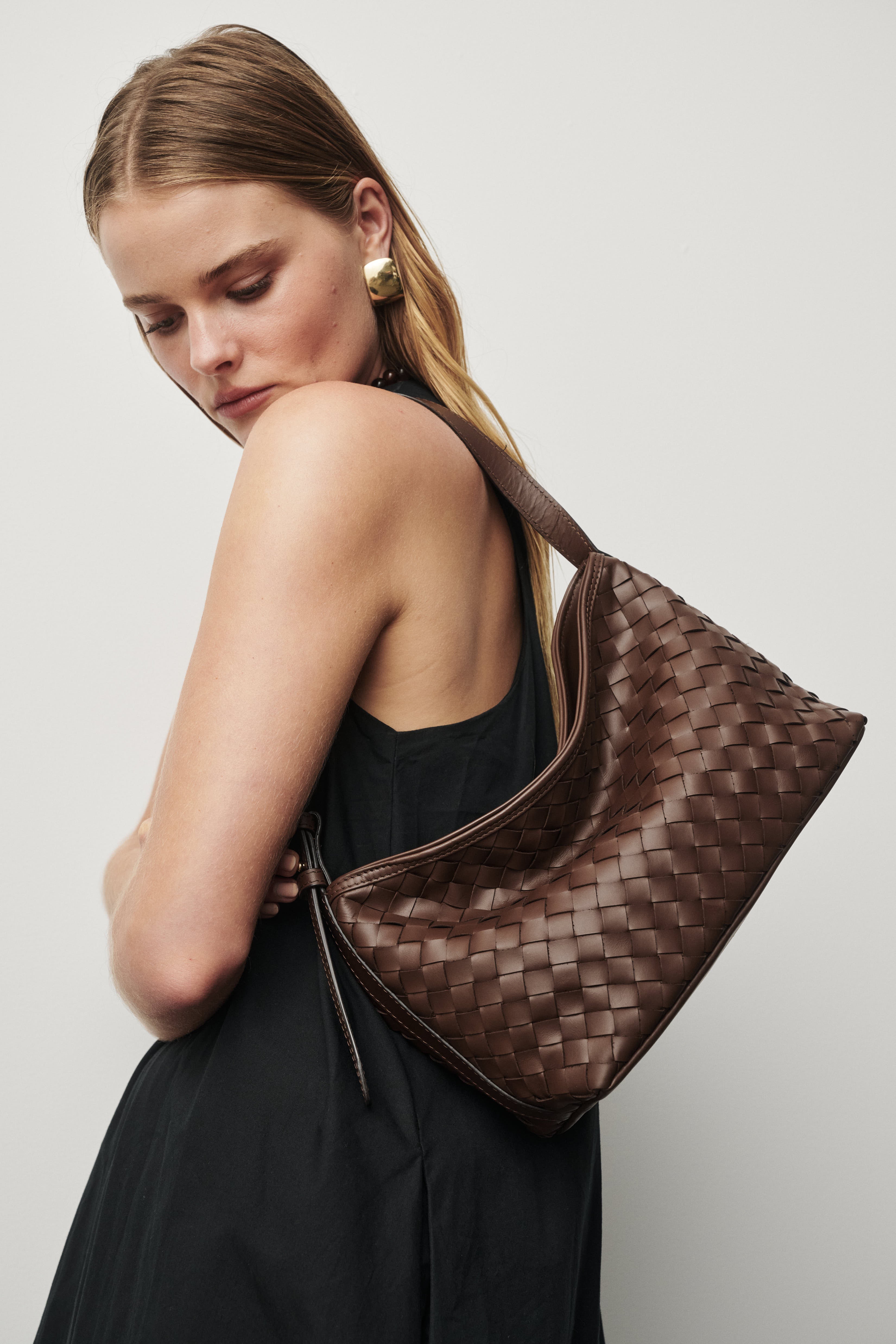 VESTIRSI_CAMPAIGN_STUDIO_JUN26_ZOEBLUME-S04_162.jpg