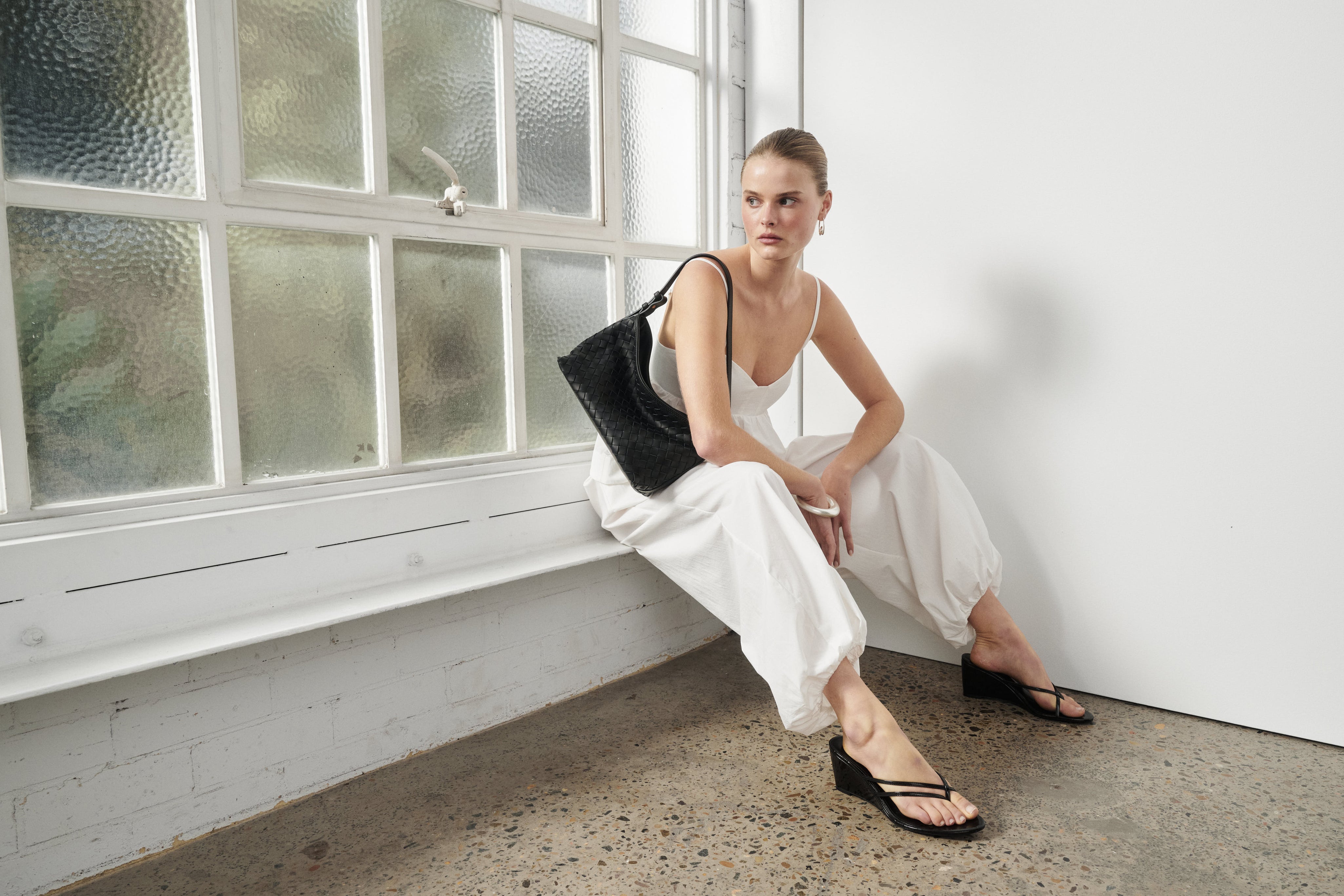 VESTIRSI_CAMPAIGN_STUDIO_JUN26_ZOEBLUME-S10_080_7245e5f5-d4ad-4294-9694-36ee491e2b89.jpg